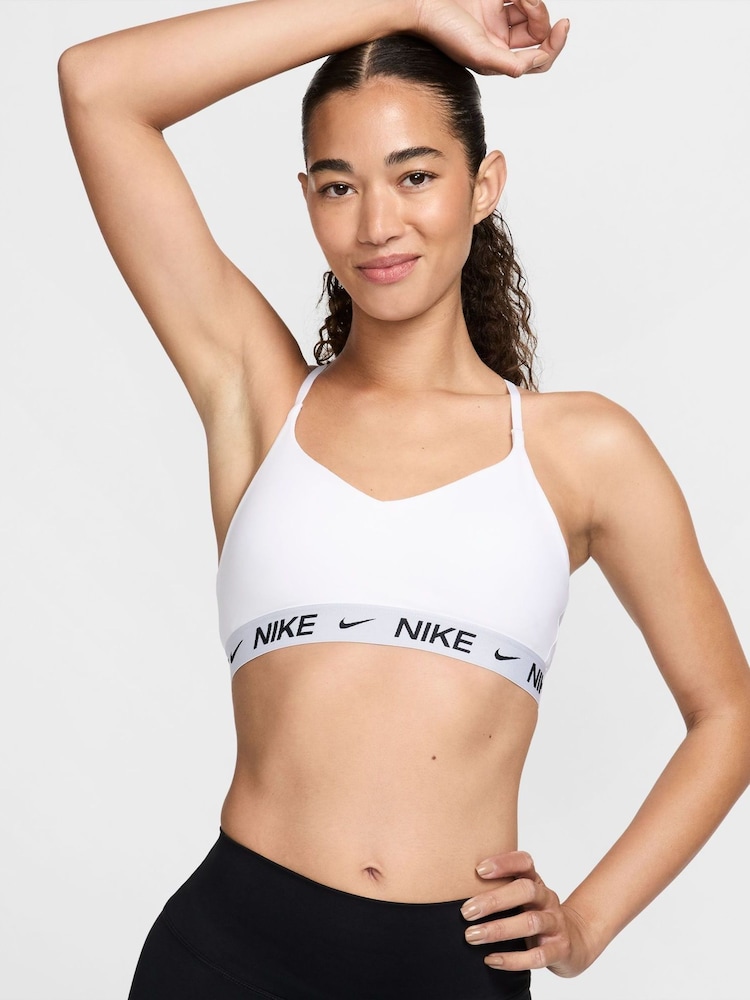 Weiß - Nike Indy Wattierter Sport-BH mit leichtem Halt - Bild 1 von 6