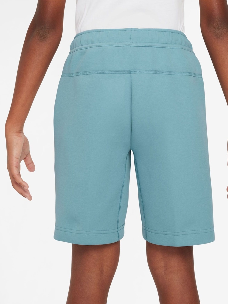 Nike Turquoise Tech Fleece Shorts - Image 2 of 4
