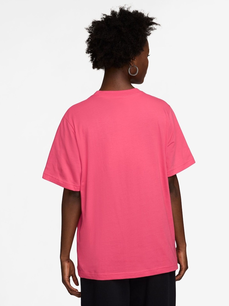 Nike Bright Pink Oversized Mini Swoosh Sportswear 100% Cotton T-Shirt - Image 2 of 3