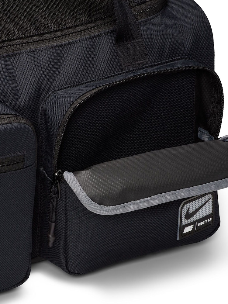 Nike Black Utility Power 2.0 Duffel Bag 31 Litre - Image 6 of 9