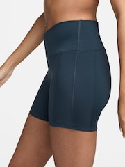 Nike Navy One Wrap High-Waisted 5" Cycling Shorts - Image 3 of 5