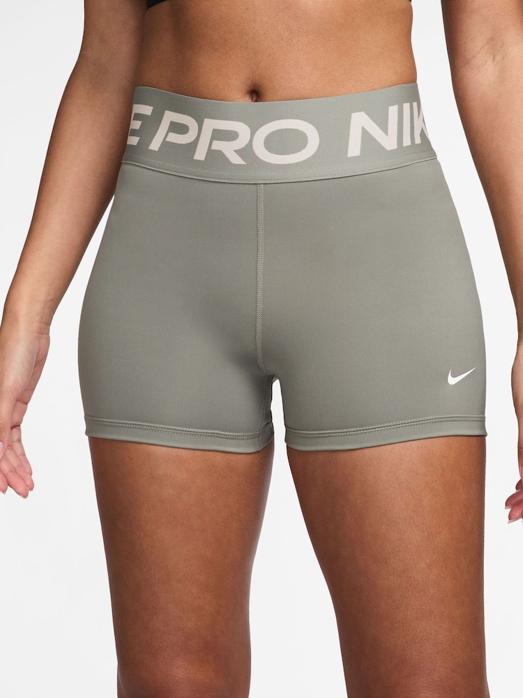 Nike Green Pro Sculpt High Waisted 3 Cycling Shorts - Image 1 of 4