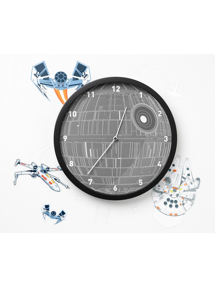 Star Wars Glow In The Dark Wall Clock - Image 2 of 3