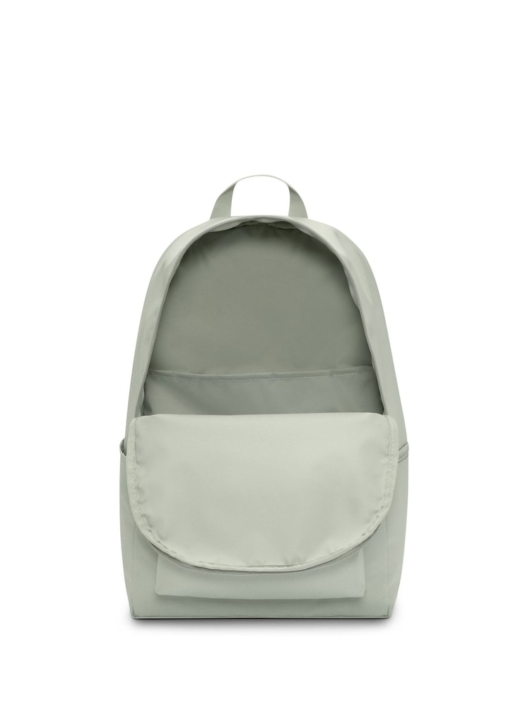 Nike Green Heritage Backpack (25L) - Image 8 of 8