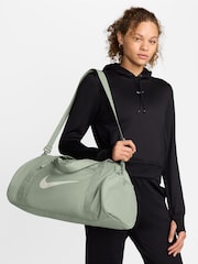Nike Green Gym Club Duffel Bag 24 Litre - Image 8 of 9
