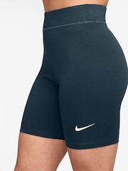 Nike Armory Navy Classic High Waisted 8" Cycling Shorts - Image 3 of 4