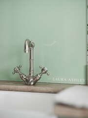 Laura Ashley Eau de Nil Glass Kitchen Splashback 60x75cm - Image 2 of 6