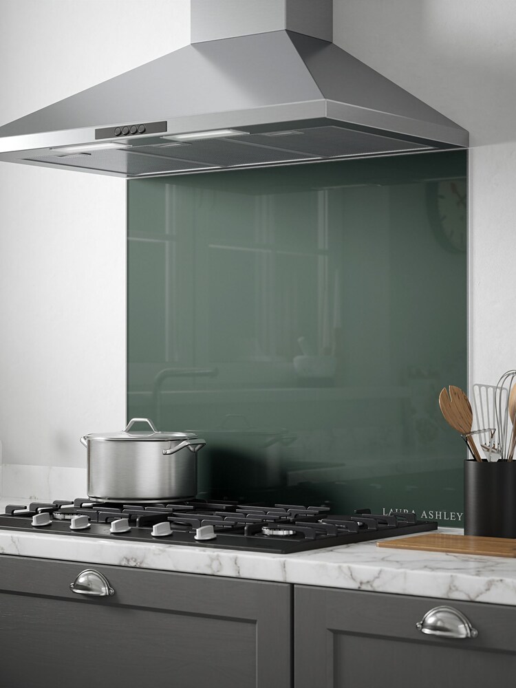 Laura Ashley Fern Glass Kitchen Splashback 90x75cm - Image 1 of 6