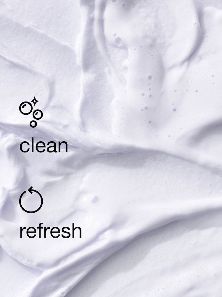 Clinique Take The Day Off Facial Cleansing Mousse 125ml - Image 2 of 5