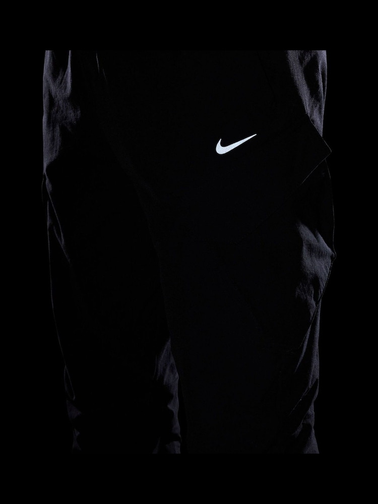 Nike Black City Utility Cargo Joggers - Image 10 of 10