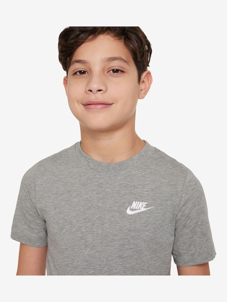 Nike Dark Grey Heather Club 100% Cotton T-Shirt - Image 3 of 7