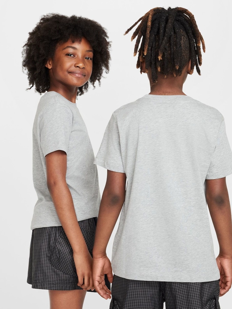 Nike Dark Grey Heather Club 100% Cotton T-Shirt - Image 6 of 7