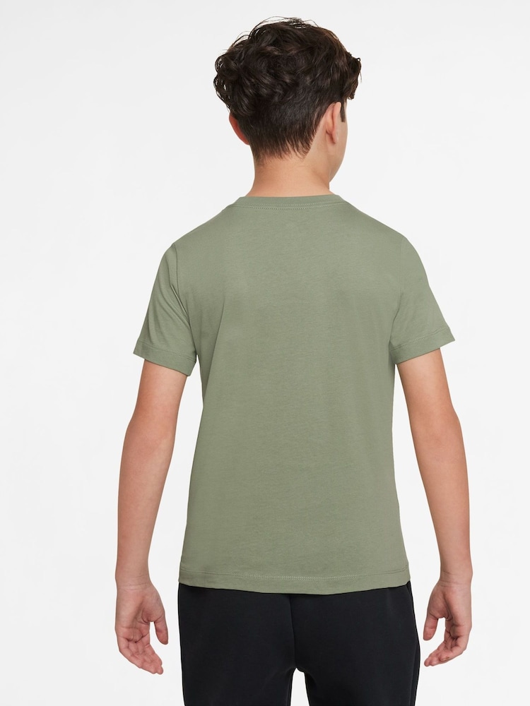 Oliwkowy - Nike Club 100% Cotton T-Shirt - Image 2 of 3
