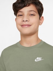 Oliwkowy - Nike Club 100% Cotton T-Shirt - Image 3 of 3