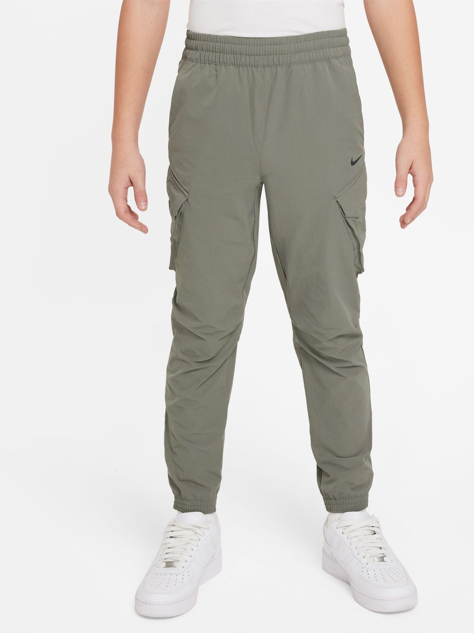 nike air max cargo joggers