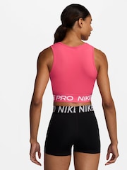 Ярко-розовый - Укороченная майка Nike Pro 365 Dri-FIT - Изображение 2 из 3