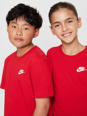 Czerwony University - Nike Club 100% Cotton T-Shirt - Image 6 of 6