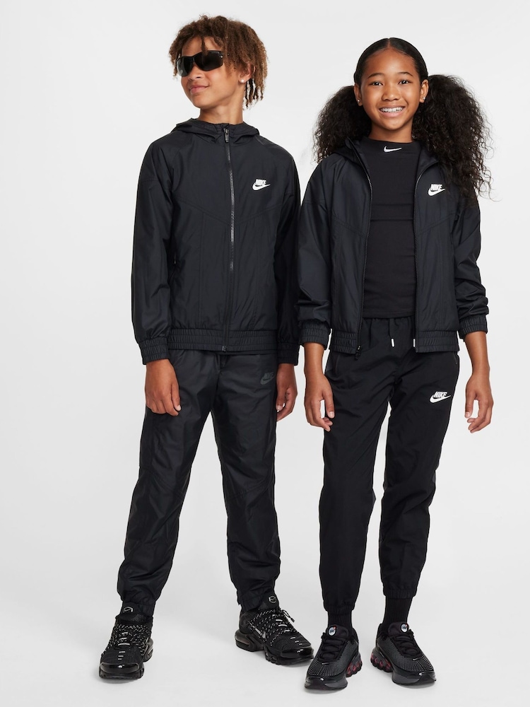 Nike Black Sportswear Windrunner Hooded Jacket - Image 2 of 6 Nike Black Sportswear Windrunner Hooded Jacket - Image 2 of 6