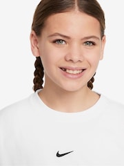 Nike White Sportswear Boxy 100% Cotton T-Shirt - Image 4 of 4