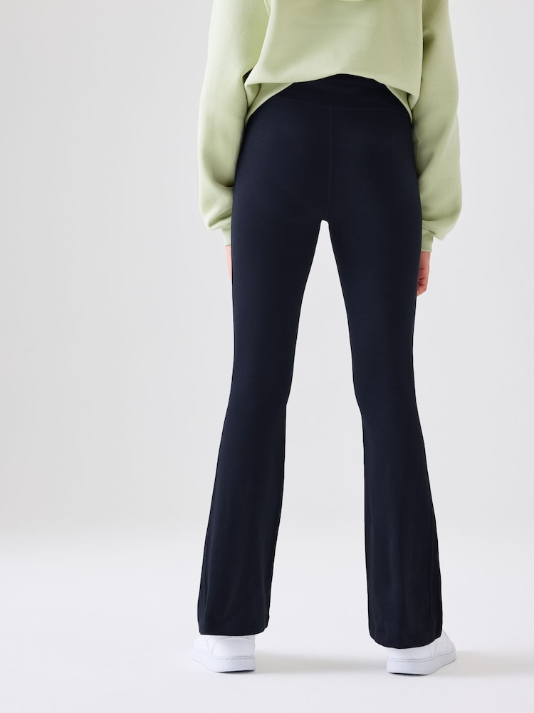 Nike Black High Waisted Flared Leggings - Image 3 of 5