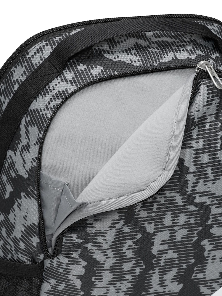Nike Black Brasilia Backpack (18L) - Image 9 of 9