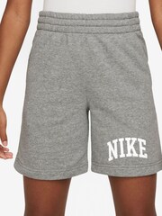 Szorty Nike Club z tkaniny frotte z logo w stylu uniwersyteckim - Image 1 of 4