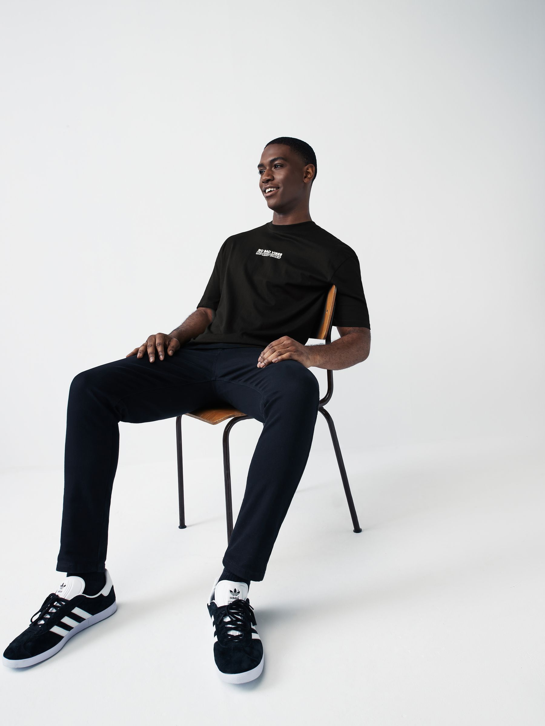 No bad vibes sneaker shop
