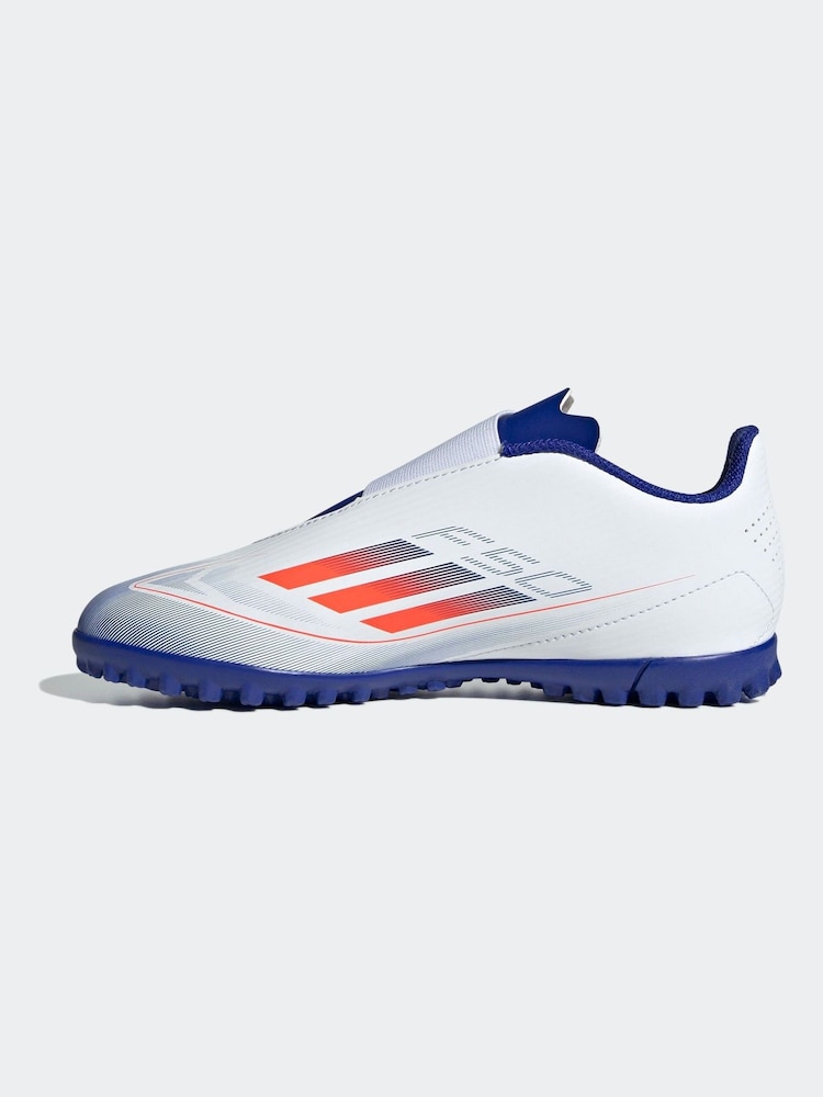 adidas Kids F50 Club Hook and Loop Turf Football Boots - Изображение 2 из 9