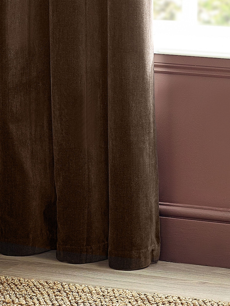 Yard Brown Heavy Chenille Lined Eyelet Curtains - Image 3 of 3 Yard Brown Heavy Chenille Lined Eyelet Curtains - Image 3 of 3