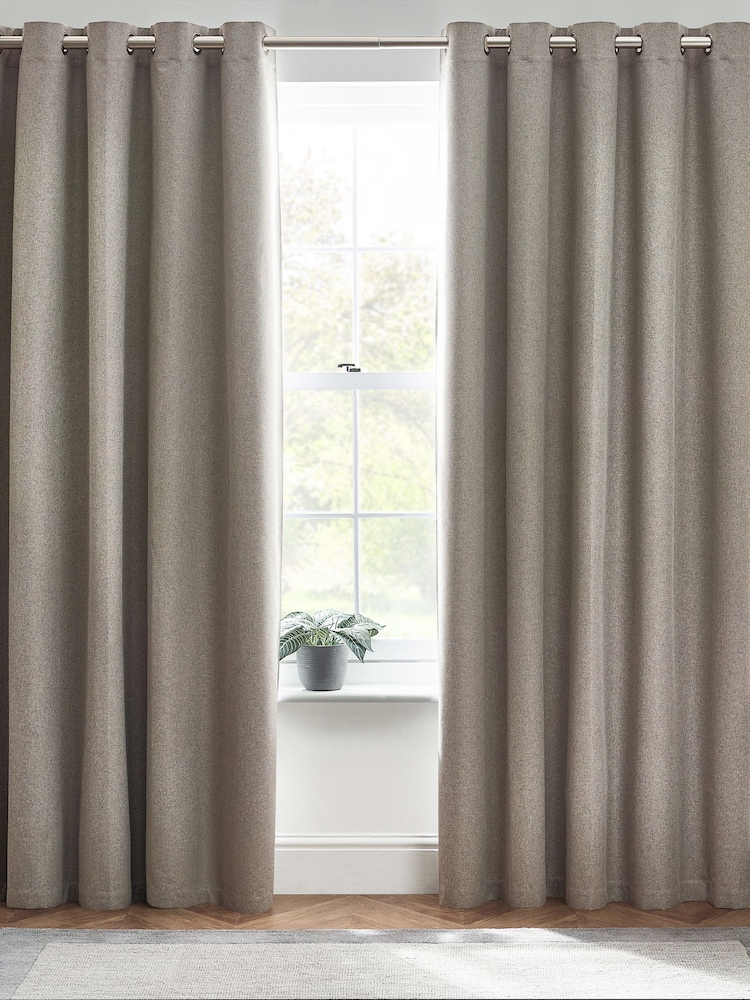 furn. Dawn 100% Blackout Thermal Eyelet Curtains - Bild 1 von 3 furn. Dawn 100% Blackout Thermal Eyelet Curtains - Bild 1 von 3