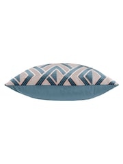 Riva Paoletti 50 x 50cm Henley Geometric Velvet Jacquard Cushion - صورة 3 من 5