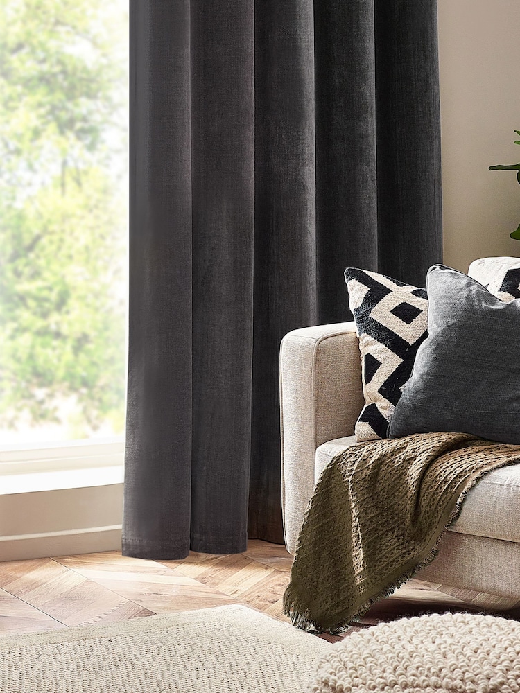 وسادة كرسي شانيليا مخملية ثقيلة من Yard - صورة 6 من 6