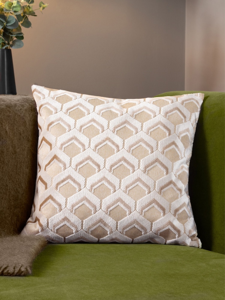 Riva Paoletti 45 x 45cm Ledbury Velvet Jacquard Cushion - Imagem 1 de 6
