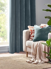 Yard 50 x 50cm Heavy Chenille Velvet Piped Feather Filled Cushion - Изображение 1 из 4