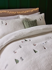 White Christmas Embroidered Fleece Duvet Cover and Pillowcase Set - Image 2 of 4