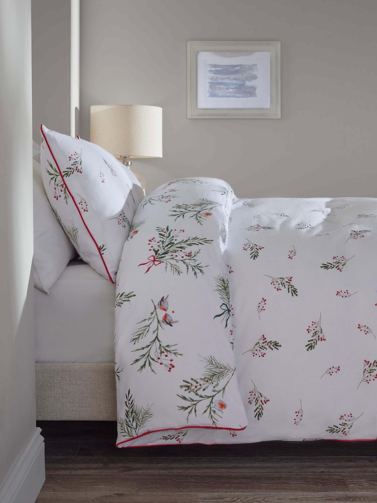 White/Winter Sprig Brushed 100% Cotton Christmas Duvet Cover and Pillowcase Set - Image 4 of 9