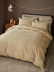 Natural Tufted Gingerbread Christmas Brushed 100% Cotton Duvet Cover and Pillowcase Set - Image 2 of 4