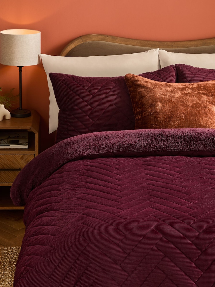Red Burgundy Cord Fleece Quilted 4 Tog Duvet Cover and Pillowcase Set - Image 1 of 6