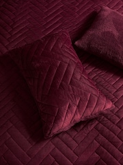 Red Burgundy Cord Fleece Quilted 4 Tog Duvet Cover and Pillowcase Set - Image 5 of 6