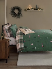 2 Pack Green Santa Christmas Reversible Duvet Cover and Pillowcase Set - Image 3 of 10