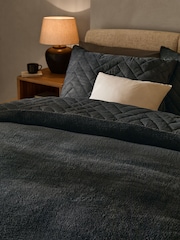 Charcoal Grey Cord Fleece Quilted 4 Tog Duvet Cover and Pillowcase Set - Image 3 of 5