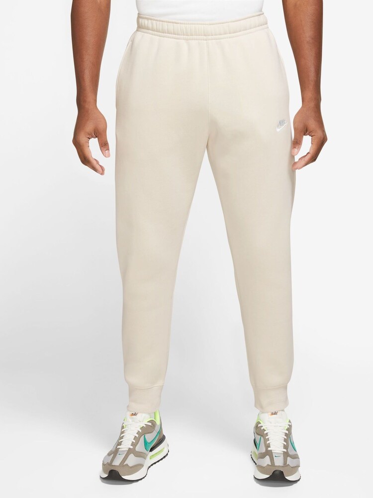 Malmbrunt - Nike Club Joggare - Bild 1 av 3