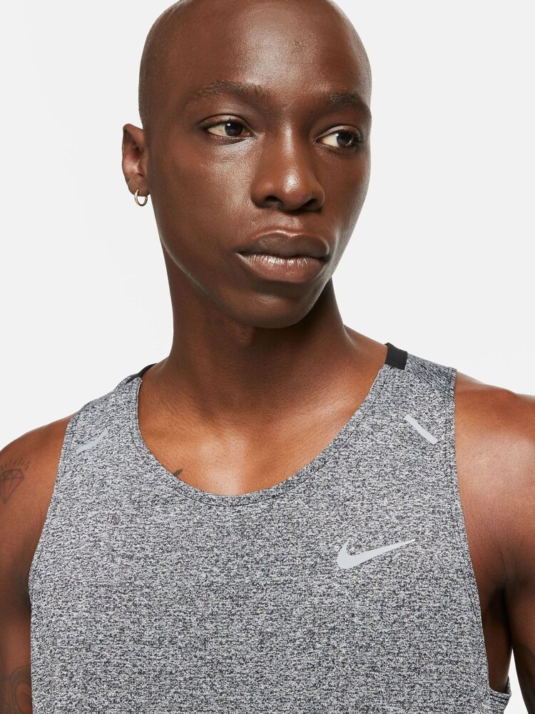 Nike Black Rise 365 Dri-FIT Running Tank - Image 3 of 13