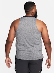 Nike Black Rise 365 Dri-FIT Running Tank - Image 6 of 13