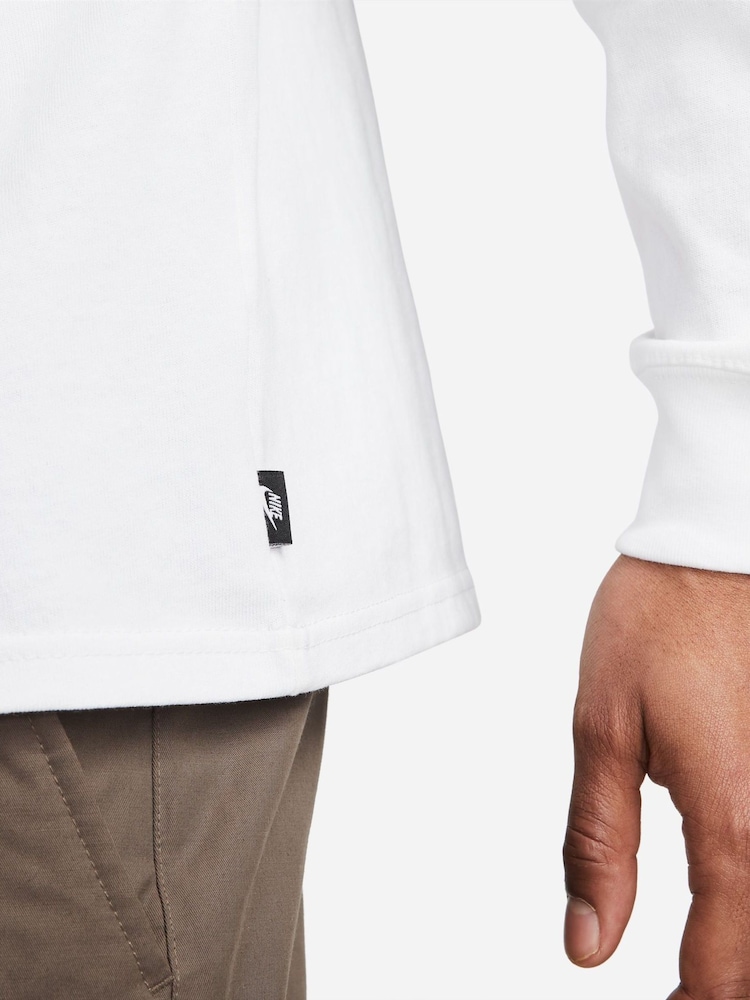 Wit - Nike Sportswear Premium Essentials 100% Cotton T-Shirt - Image 4 of 8