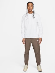 Blanco - Nike Sportswear Premium Essentials 100% Cotton T-Shirt - Imagen 5 de 8