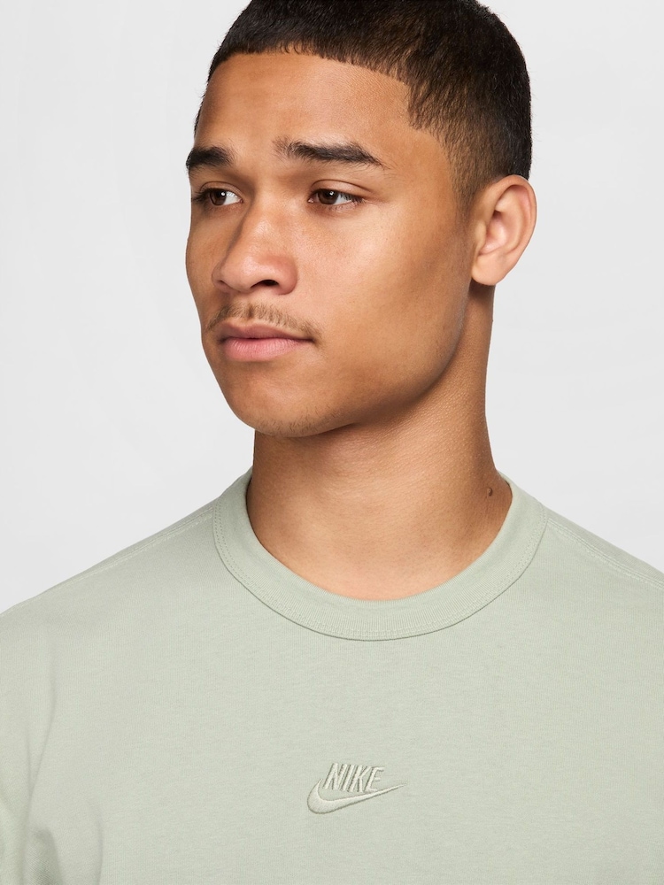 Nike Green Sportswear Premium Essentials 100% Cotton T-Shirt - Image 1 of 3