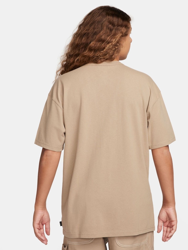 Nike Khaki Sportswear Premium Essentials T-Shirt - Image 2 of 6