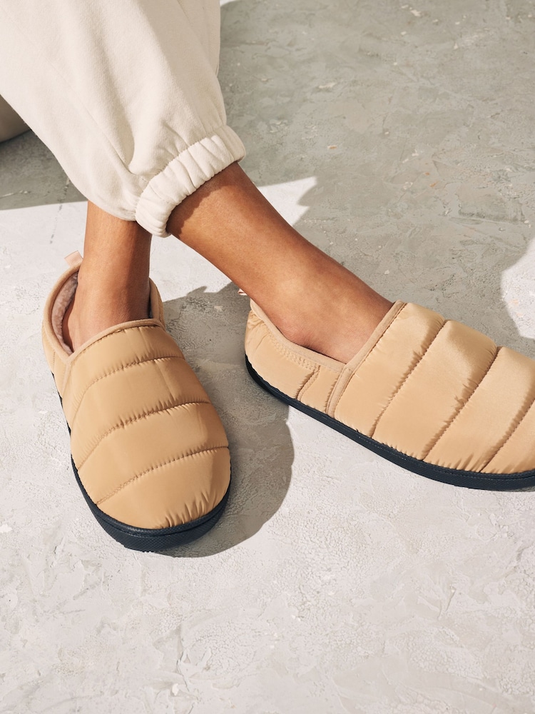 Camel Water Repellent Quilted Shoot Slippers - Image 2 of 8