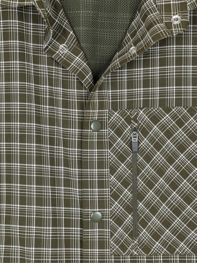 Mountain Warehouse Green Miles Stretch Woven UV Quick Drying Shirt - Image 4 of 4 Mountain Warehouse Green Miles Stretch Woven UV Quick Drying Shirt - Image 4 of 4